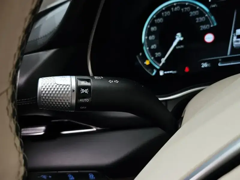 2023 Genesis GV80 с пробегом 45 325 км