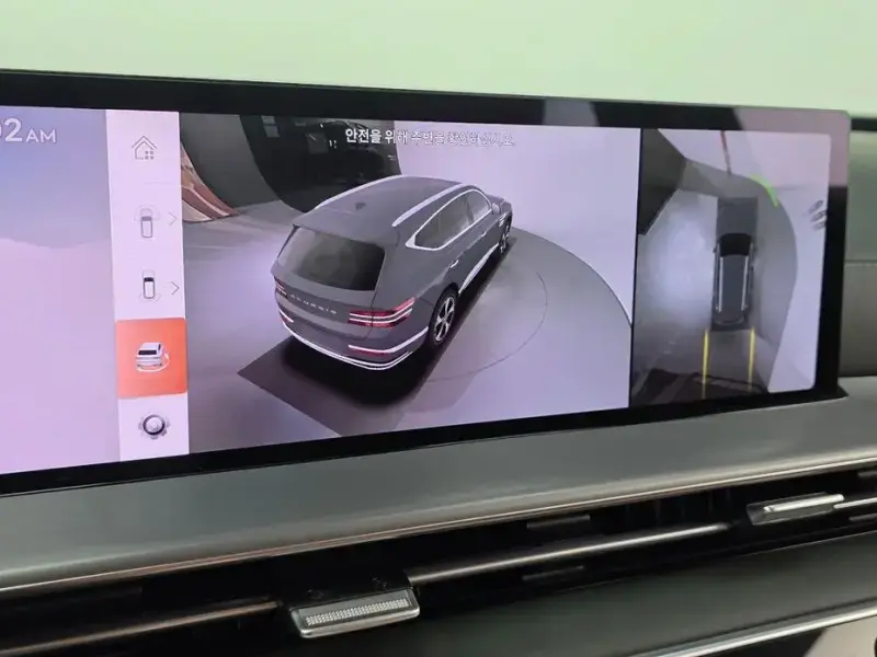 2023 Genesis GV80 с пробегом 35 973 км