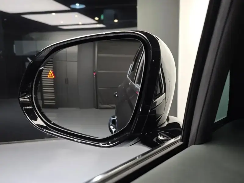 2023 Genesis GV80 с пробегом 35 973 км
