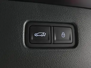 2023 Genesis GV80 с пробегом 35 973 км