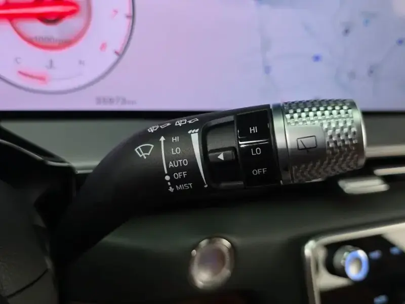 2023 Genesis GV80 с пробегом 35 973 км