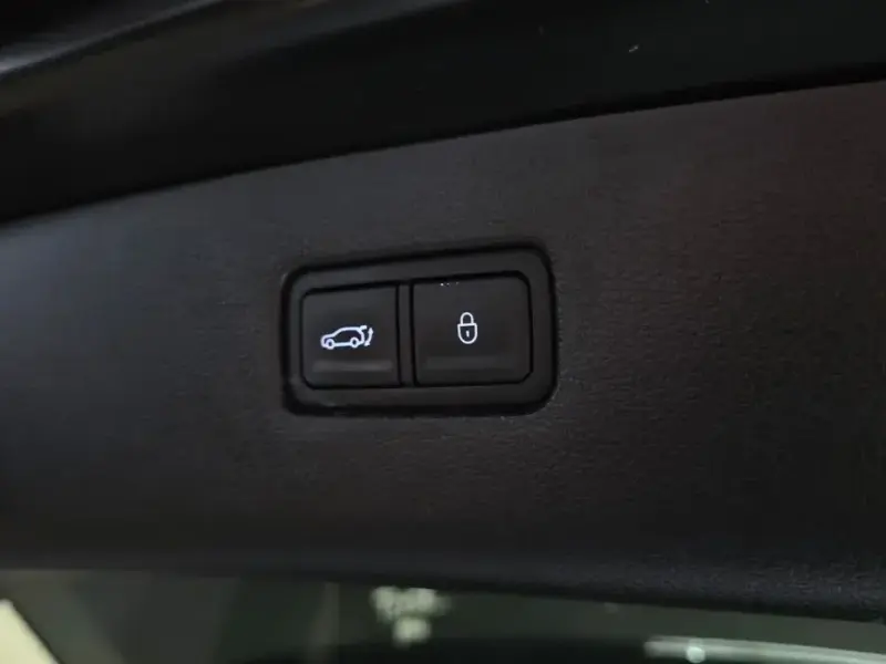 2023 Genesis GV80 с пробегом 45 325 км