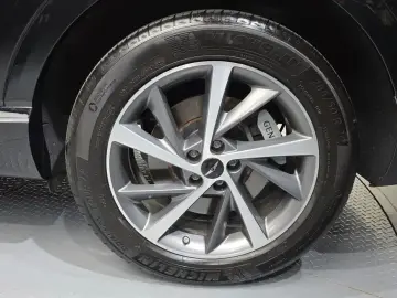 2023 Genesis GV80 с пробегом 35 973 км