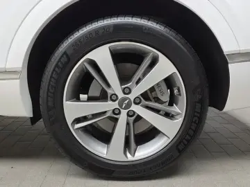 2023 Genesis GV80 с пробегом 57 767 км