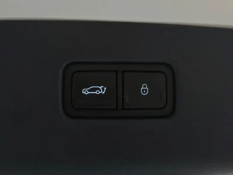 2023 Genesis GV80 с пробегом 57 767 км