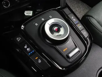 2024 Kia Seltos с пробегом 16 868 км