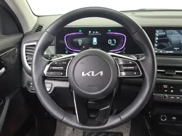 2024 Kia Seltos с пробегом 16 868 км