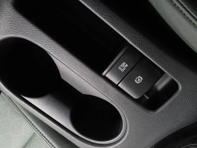 2024 Kia Seltos с пробегом 16 868 км