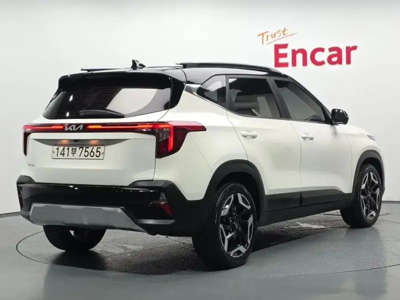 2022 Kia Seltos с пробегом 33 983 км