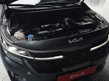 2024 Kia Seltos с пробегом 23 085 км