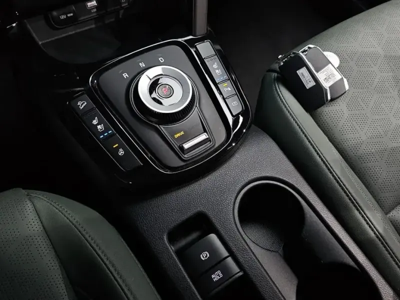 2024 Kia Seltos с пробегом 23 085 км