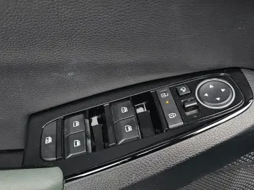 2024 Kia Seltos с пробегом 23 085 км