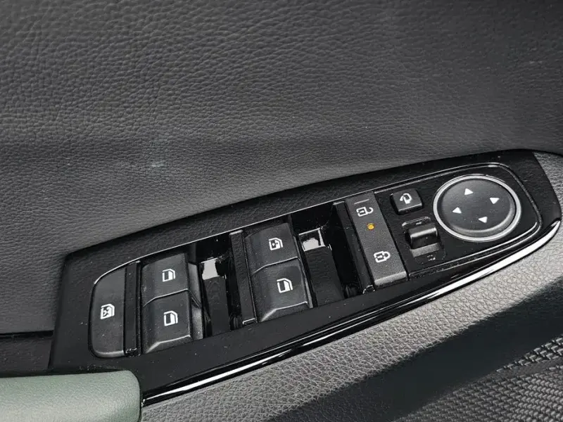 2024 Kia Seltos с пробегом 23 085 км