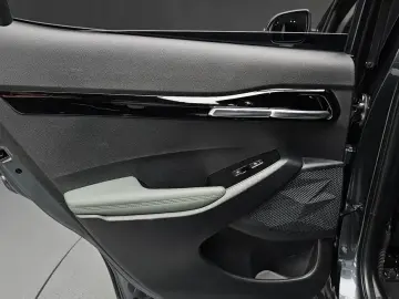 2024 Kia Seltos с пробегом 23 085 км