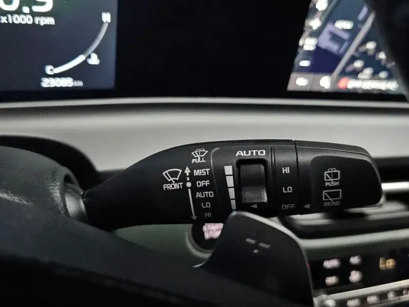 2024 Kia Seltos с пробегом 23 085 км