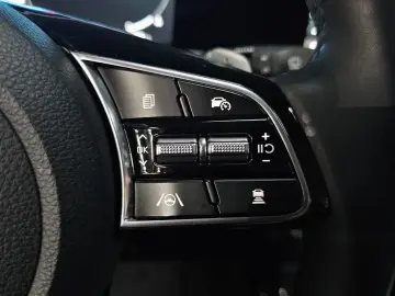 2024 Kia Seltos с пробегом 23 085 км