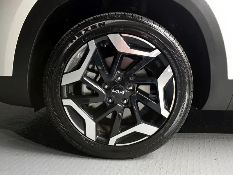 2022 Kia Seltos с пробегом 30 284 км