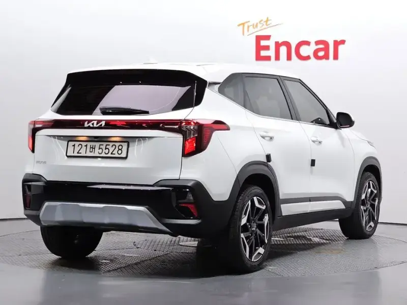 2025 Kia Seltos с пробегом 10 184 км