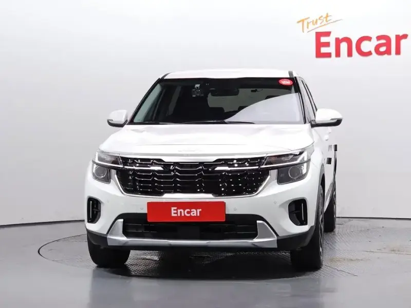 2025 Kia Seltos с пробегом 10 184 км