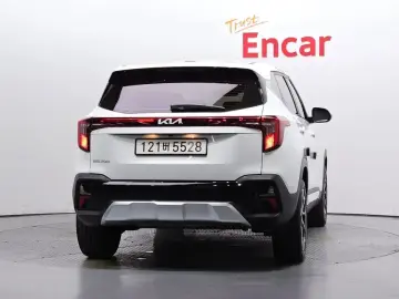 2025 Kia Seltos с пробегом 10 184 км