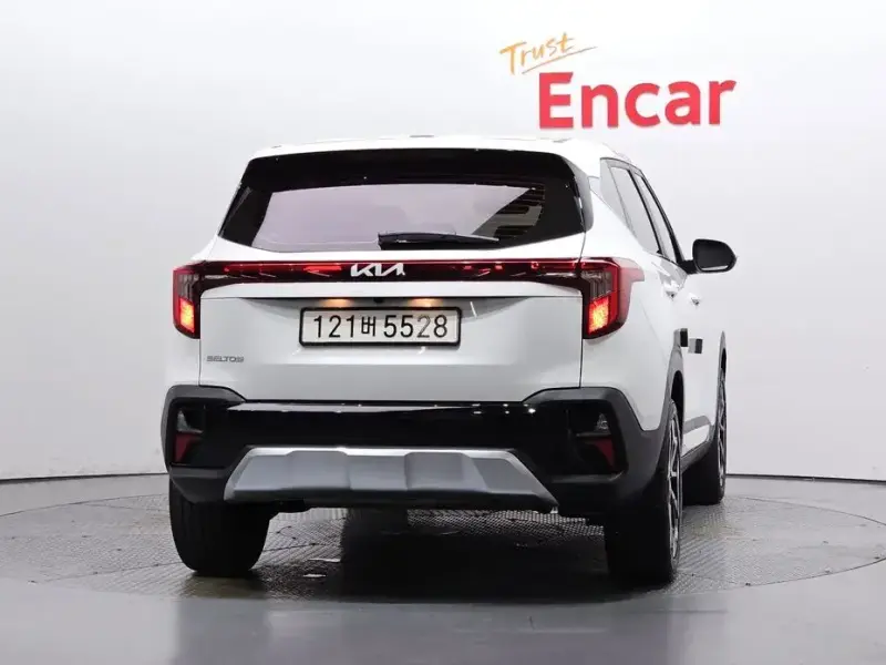 2025 Kia Seltos с пробегом 10 184 км