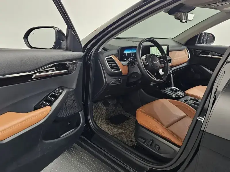 2025 Kia Seltos с пробегом 18 985 км