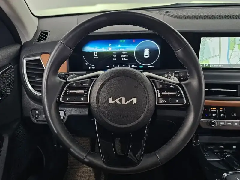 2025 Kia Seltos с пробегом 18 985 км