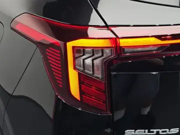 2025 Kia Seltos с пробегом 18 985 км