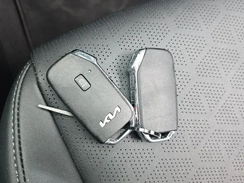 2025 Kia Seltos с пробегом 14 141 км