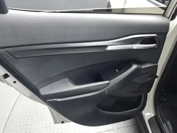 2025 Kia Seltos с пробегом 14 141 км