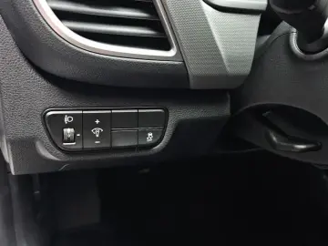 2025 Kia Seltos с пробегом 14 141 км