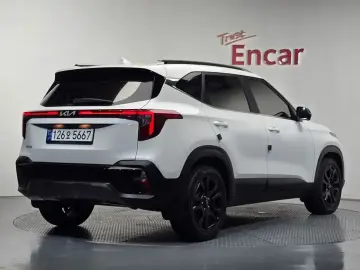 2024 Kia Seltos с пробегом 32 359 км