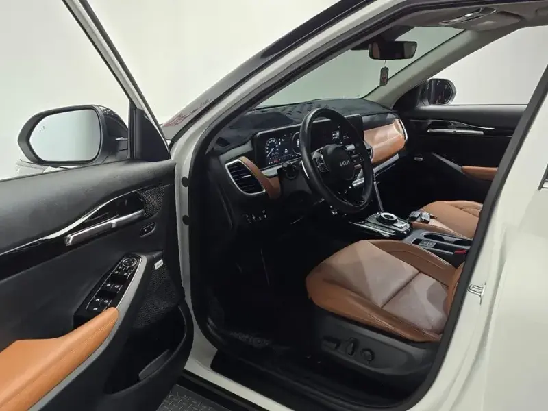 2024 Kia Seltos с пробегом 32 359 км