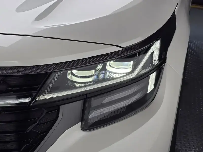 2024 Kia Seltos с пробегом 32 359 км