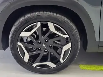 2022 Kia Seltos с пробегом 19 412 км