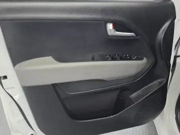 2023 Kia Ray с пробегом 30 692 км