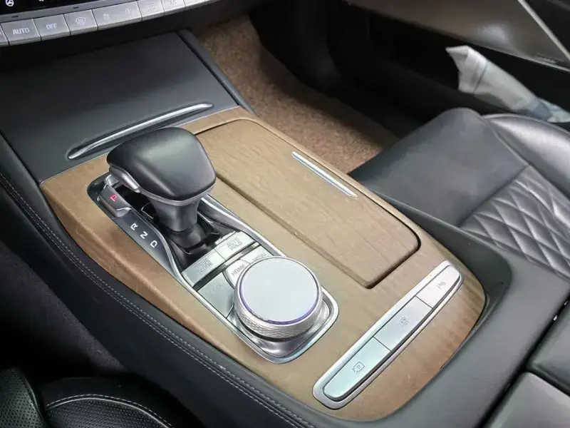 2021 Kia K9 с пробегом 94 300 км