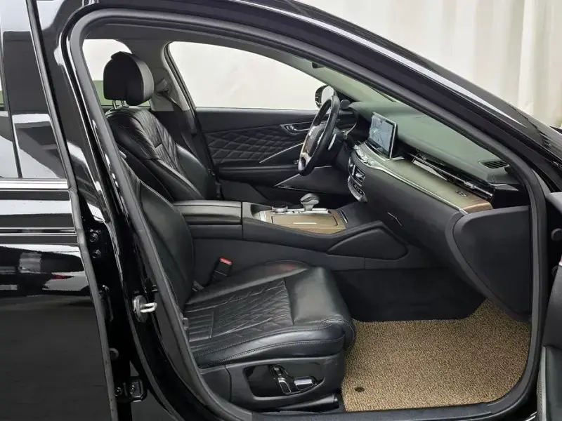 2021 Kia K9 с пробегом 94 300 км
