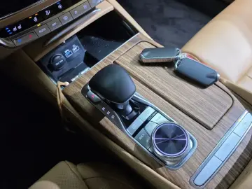 2023 Kia K9 с пробегом 48 542 км