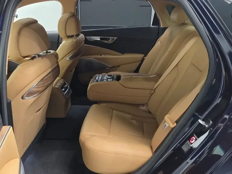 2023 Kia K9 с пробегом 48 542 км