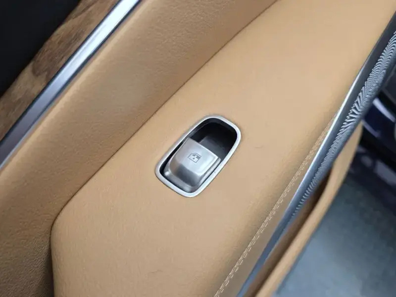 2023 Kia K9 с пробегом 48 542 км