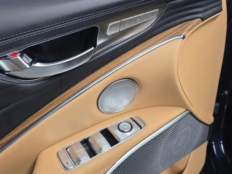 2023 Kia K9 с пробегом 48 542 км