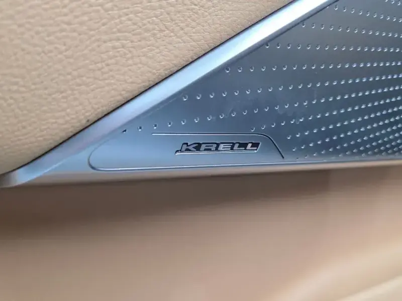 2023 Kia K9 с пробегом 48 542 км