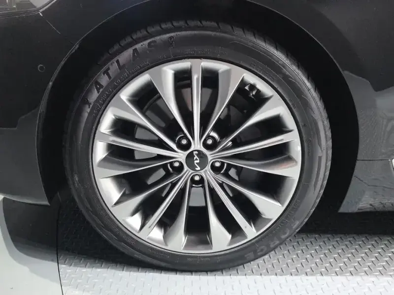 2022 Kia K9 с пробегом 93 570 км