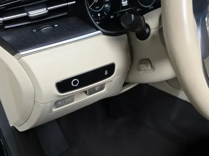 2022 Kia K9 с пробегом 93 570 км