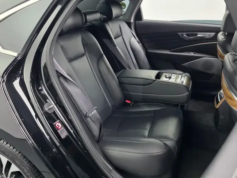 2023 Kia K9 с пробегом 58 451 км