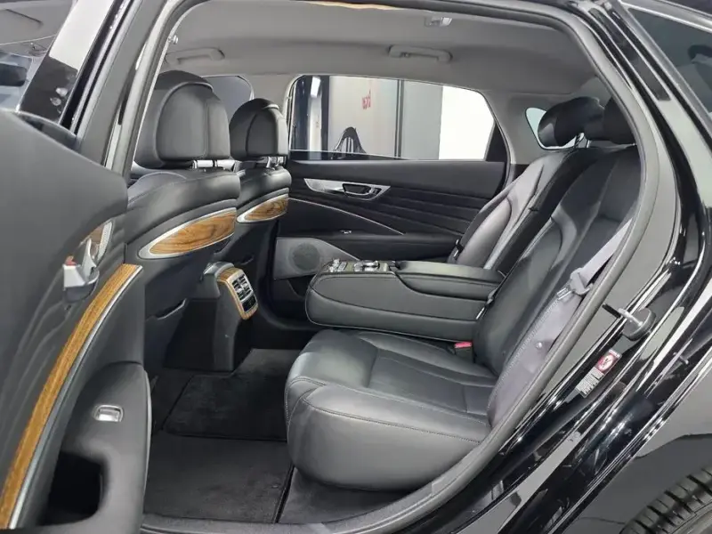 2023 Kia K9 с пробегом 58 451 км