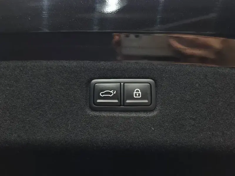 2023 Kia K9 с пробегом 58 451 км