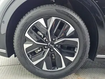 2023 Kia EV6 с пробегом 44 364 км