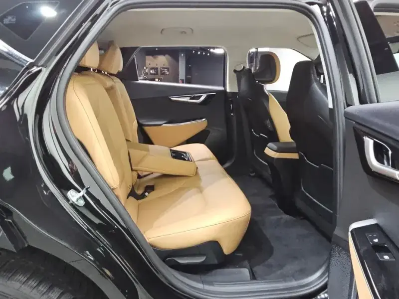 2023 Kia EV6 с пробегом 44 364 км